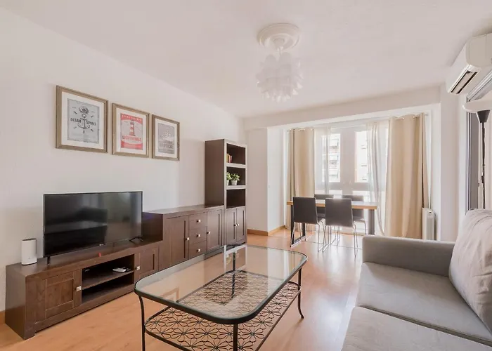 Apartment near Caja Mágica